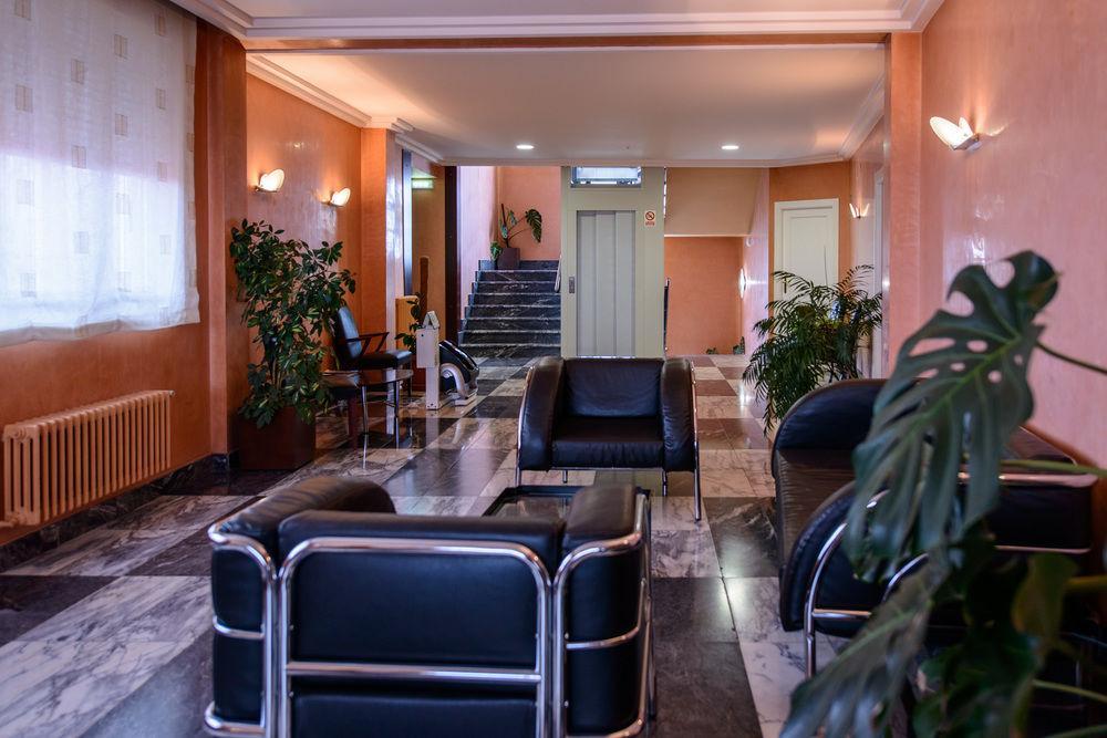 Hotel El Paso Honroso Hospital de Órbigo Kültér fotó