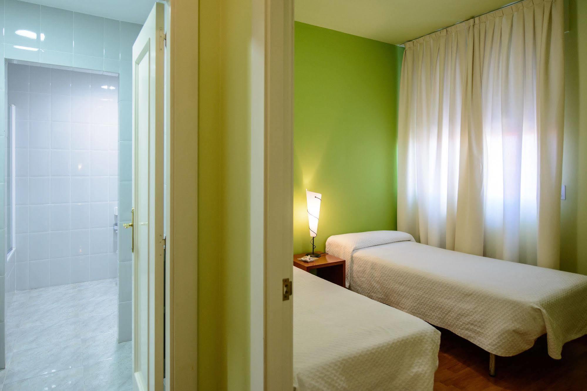 Hotel El Paso Honroso Hospital de Órbigo Kültér fotó