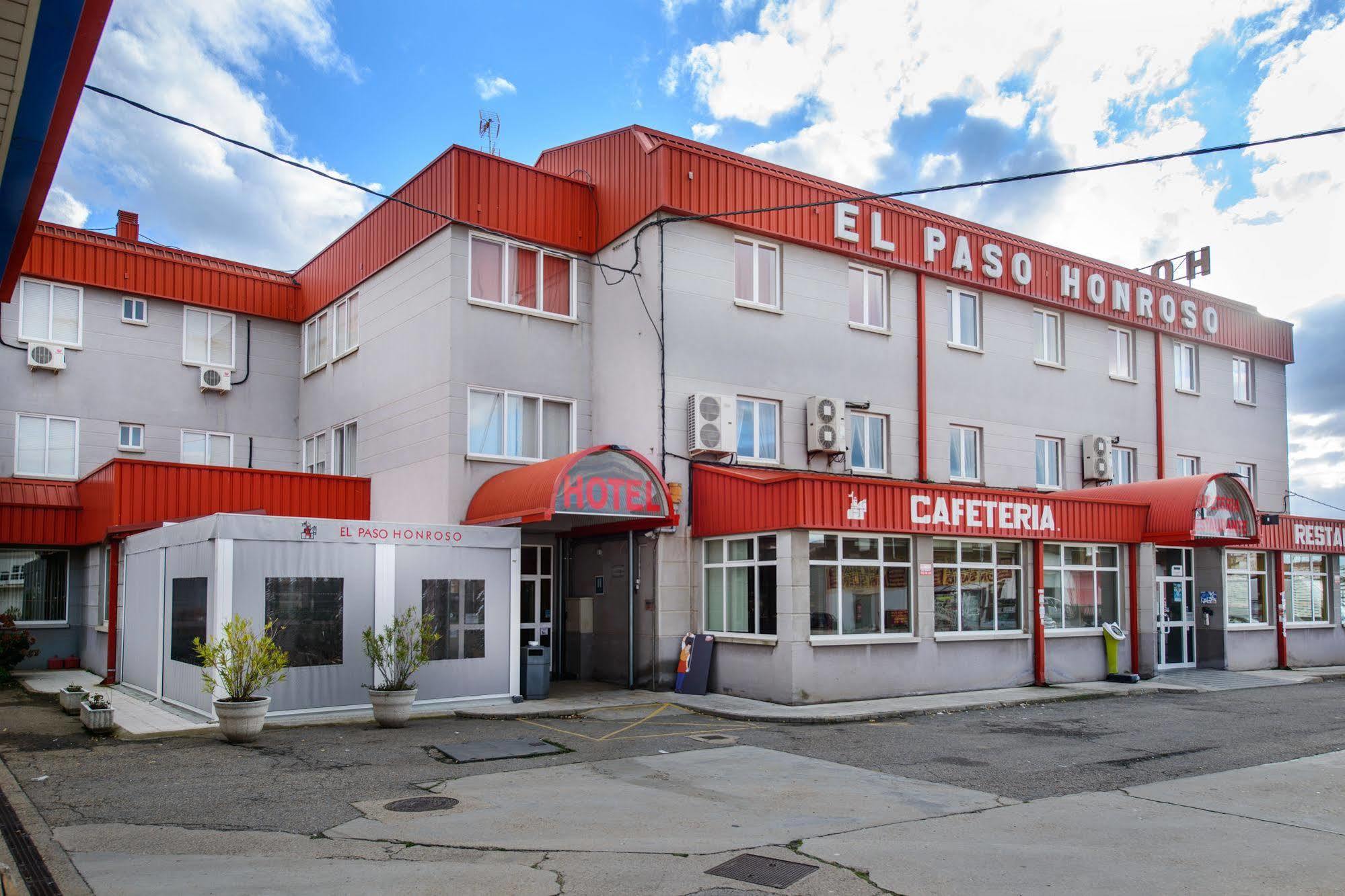 Hotel El Paso Honroso Hospital de Órbigo Kültér fotó
